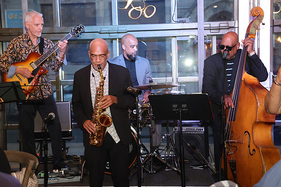 LEEL5607     ManUpPHL’s Annual Fundraiser Jazz 2023 , ktiplaura@gmail.com