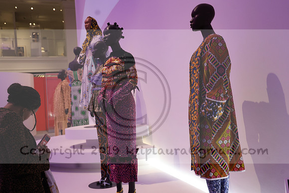 LEEL7088    New York Oct  15-16 2023 , ktiplaura@gmail.com