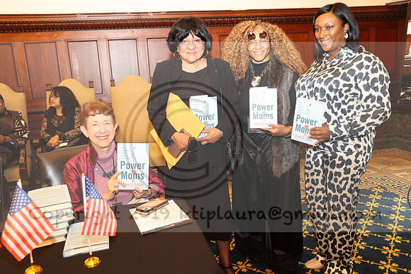 LEEL7418.   World Summit on Women (B) 2023 - Oct 20   Laura Elam MylifeOurlifeStory@gmail.com
