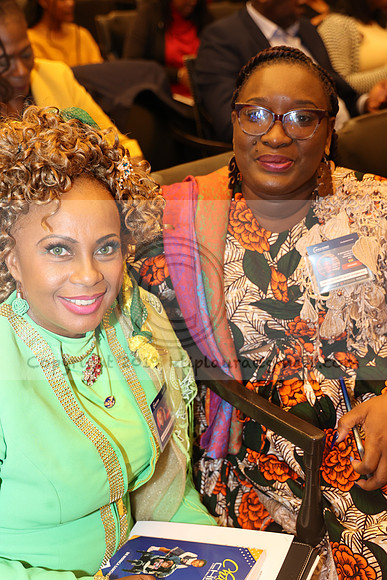 LEEL7469.   World Summit on Women (B) 2023 - Oct 20   Laura Elam MylifeOurlifeStory@gmail.com