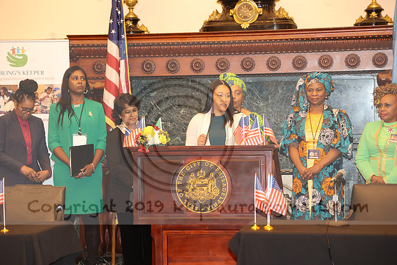 LEEL7581.   World Summit on Women (B) 2023 - Oct 20   Laura Elam MylifeOurlifeStory@gmail.com