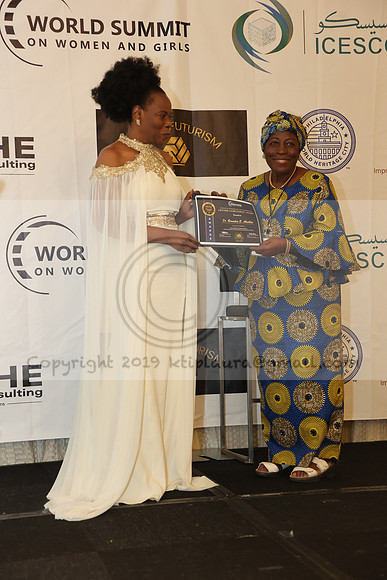 LEEL8559    World Summit on Women 2023 - Oct 21  Laura Elam MylifeOurlifeStory@gmail.com