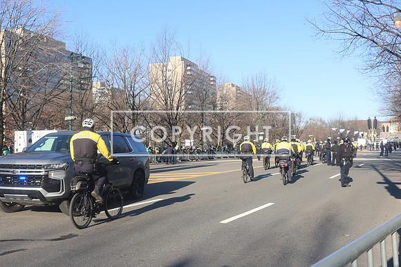 EG256180 Philadelphia Eagles Super Bowl 59 2025 Parade ktiplaura