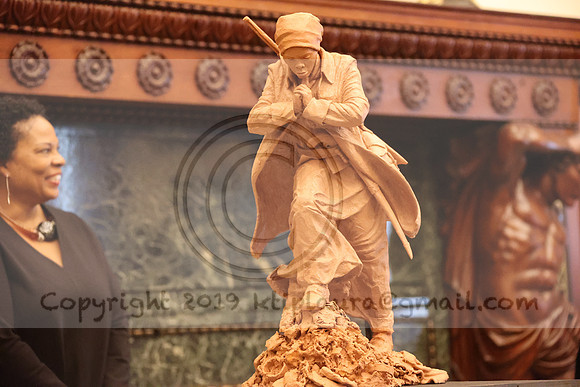 LEEL9870.     Harriet Tubman Statue Artist and Design  10302023  Laura Elam Ktiplaura@GMAIL.COM