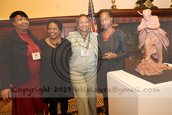 LEEL9947.     Harriet Tubman Statue Artist and Design  10302023  Laura Elam Ktiplaura@GMAIL.COM