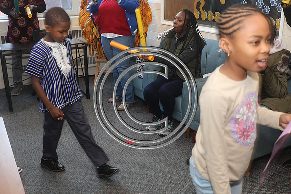LEEL9515 Black History Month kids at The City School in Fairmount B 02 28 2025 ktiplaura