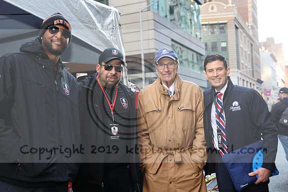 LEEL1353.  WWP 20th Anniversary Special Event - Veterans Day Parade NYC  Laura Elam Ktiplaura