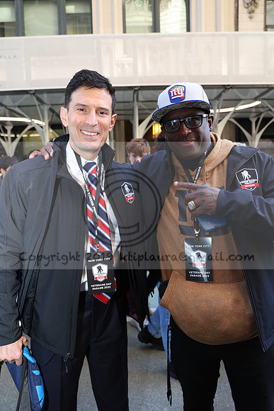 LEEL1510.  WWP 20th Anniversary Special Event - Veterans Day Parade NYC  Laura Elam Ktiplaura