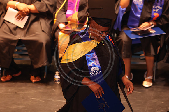 LEET6854.   Peirce College Class 2024  0607  Laura Elam mylifeourlifestory@gmail.com