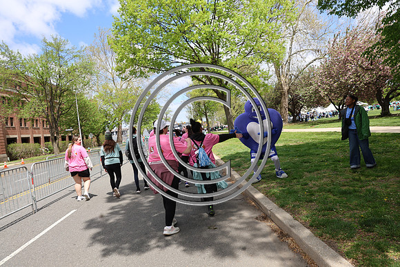 ROSS2397 DONOR DASH PHILA 04272025 KTIPLAURA