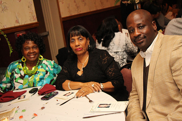 DeLois E. Corbitt  12072013 (333)