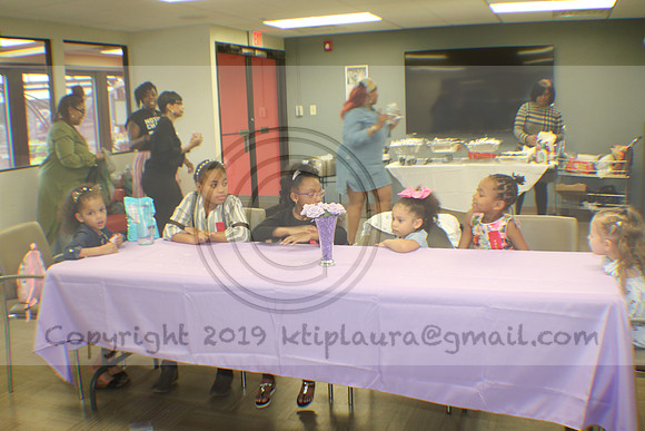 IMG_0024.Angela D.  Thompson  Bridal Shower 2019 11 May ktip@laura