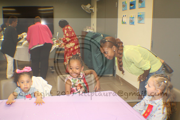 IMG_0025.Angela D.  Thompson  Bridal Shower 2019 11 May ktip@laura