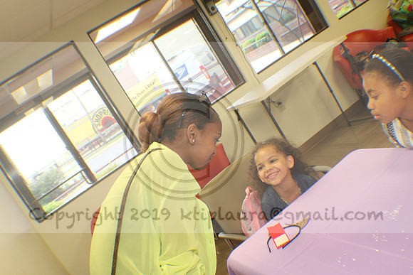 IMG_0026.Angela D.  Thompson  Bridal Shower 2019 11 May ktip@laura