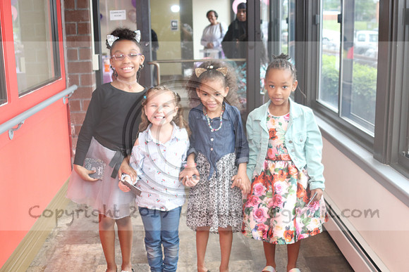 IMG_0709.Angela D.  Thompson  Bridal Shower 2019 11 May  #2  ktip@laura