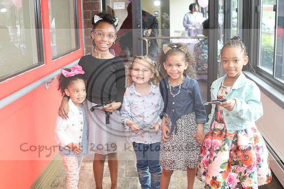 IMG_0712.Angela D.  Thompson  Bridal Shower 2019 11 May  #2  ktip@laura