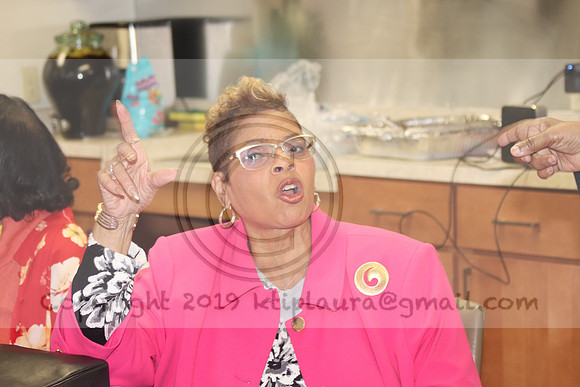 IMG_0764.Angela D.  Thompson  Bridal Shower 2019 11 May  #2  ktip@laura
