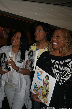 PAM GRIER  FOXY BROWN (114)