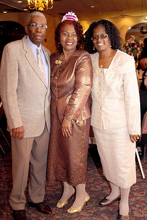DeLois E. Corbitt  12072013 (204)