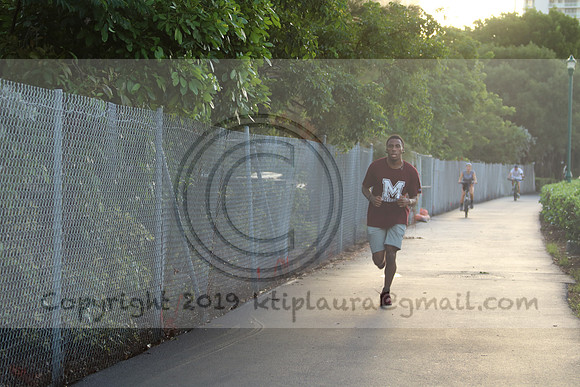 IMG_0373.NABJ 2019  LAURA ELAM KTIPLAURA AUG 2019 RACE DAY