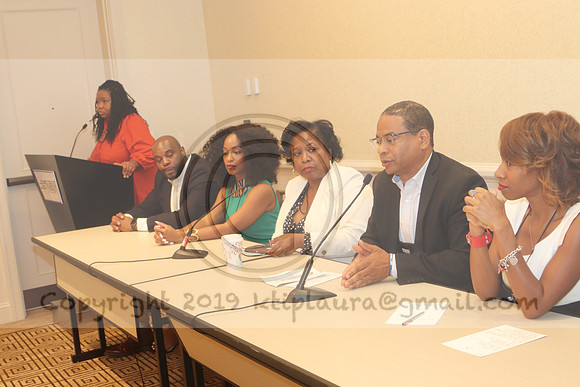 IMG_9641.NABJ 2019   0810  LAURA ELAM KTIPLAURA AUG 2019