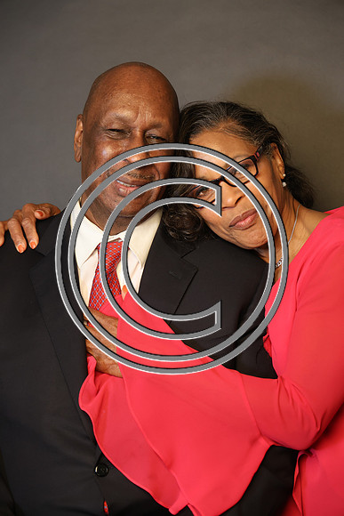LEEL9800 Carolyn & Dr. Charles 02282025 ktiplaura
