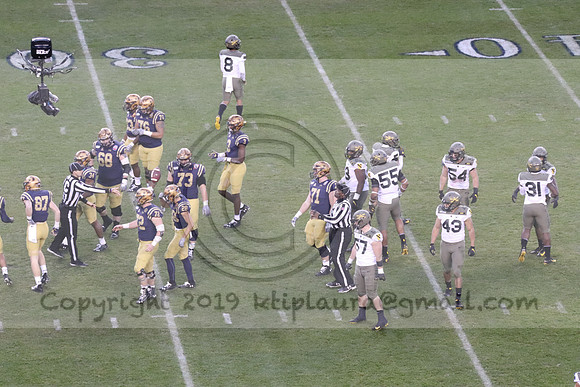 IMG_0406.ARMY AND NAVEL GAME 2019 Dec 14, 2019 LAURA ELAM @ KTIP