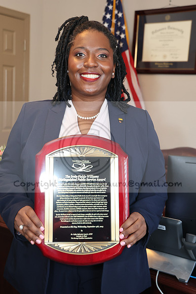 3I7A4876.    Rep. Joanna E. McClinton and DR. Rufus Sylvester Lynch 03 14 2024 Ktiplaura@gmail.com