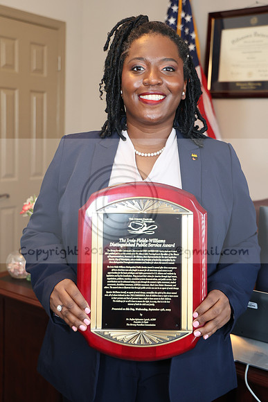 3I7A4877.    Rep. Joanna E. McClinton and DR. Rufus Sylvester Lynch 03 14 2024 Ktiplaura@gmail.com