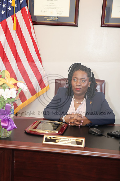 3I7A4888.    Rep. Joanna E. McClinton and DR. Rufus Sylvester Lynch 03 14 2024 Ktiplaura@gmail.com
