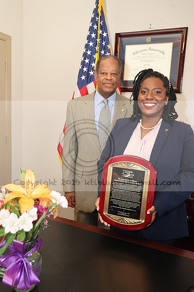 3I7A4889.    Rep. Joanna E. McClinton and DR. Rufus Sylvester Lynch 03 14 2024 Ktiplaura@gmail.com