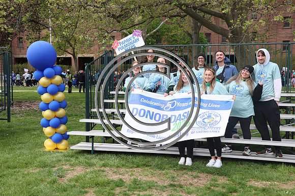 ROSS2329 DONOR DASH PHILA 04272025 KTIPLAURA