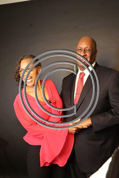 LEEL0054 Carolyn & Dr. Charles 02282025 B ktiplaura