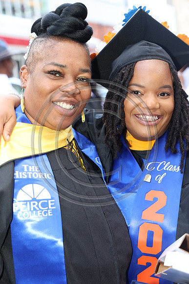 LEET6921.   Peirce College Class 2024  0607  Laura Elam mylifeourlifestory@gmail.com