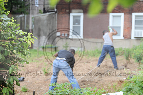 IMG_0213.West Philly Garden Eric July 4 2020 @KTIP Laura Elam