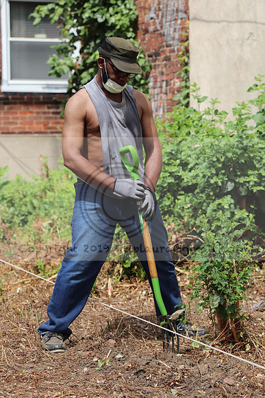 IMG_0275.West Philly Garden Eric July 4 2020 @KTIP Laura Elam