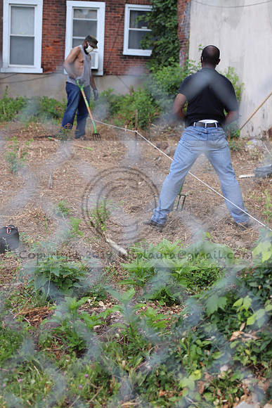 IMG_0204.West Philly Garden Eric July 4 2020 @KTIP Laura Elam