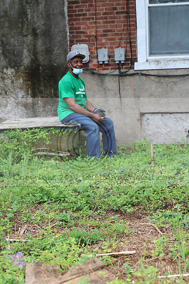 IMG_0021.1226 COMMUNITY GARDEN July 11 2020 @KTIP Laura Elam