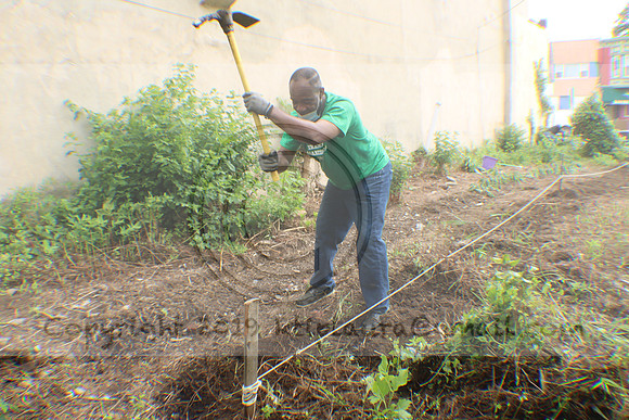 IMG_0059.1226 COMMUNITY GARDEN July 11 2020 @KTIP Laura Elam