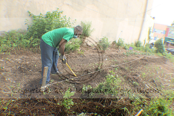 IMG_0065.1226 COMMUNITY GARDEN July 11 2020 @KTIP Laura Elam