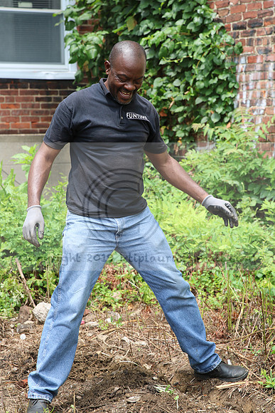 IMG_0148.1226 COMMUNITY GARDEN July 11 2020 @KTIP Laura Elam