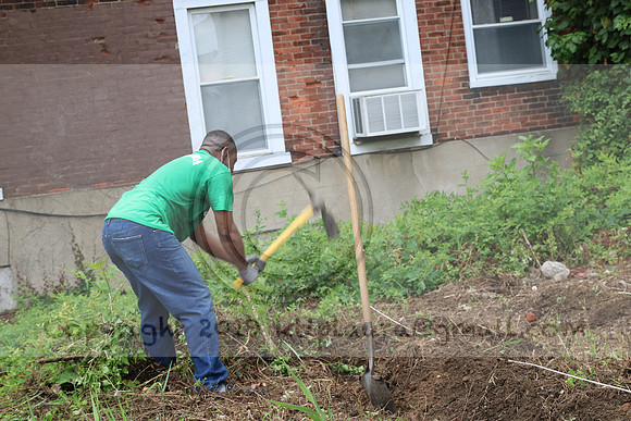 IMG_0162.1226 COMMUNITY GARDEN July 11 2020 @KTIP Laura Elam