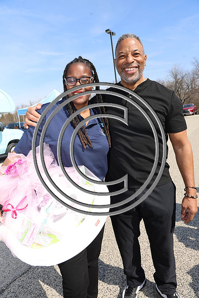 FUN90166 FUNTIMES 032925 WOMEN KNOW YOUR NUMBERS HEALTH & WELLNESS KTIPLAURA