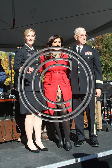 IMG_0258.KTIPllaura VETERANS  PARADE 2018