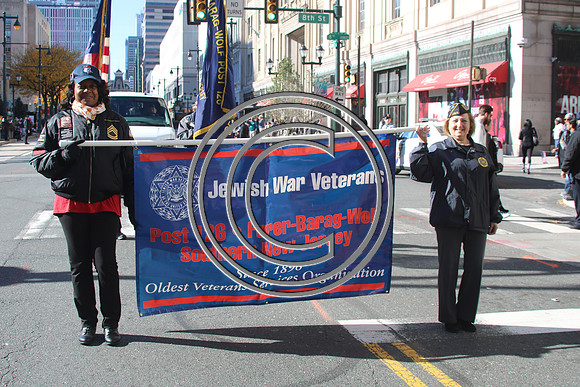 IMG_0179.KTIPllaura VETERANS  PARADE 2018