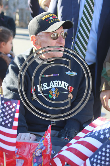 IMG_0255.KTIPllaura VETERANS  PARADE 2018