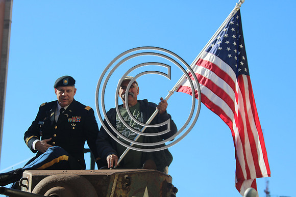 IMG_0162.KTIPllaura VETERANS  PARADE 2018