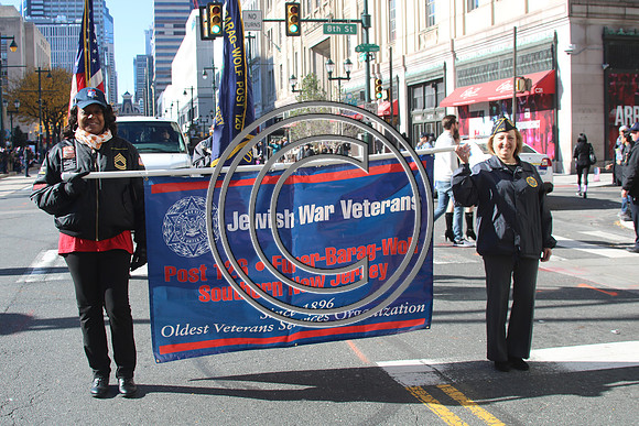 IMG_0178.KTIPllaura VETERANS  PARADE 2018
