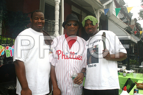 WILTON STREET FAMILY FRIEND 2011 (87)