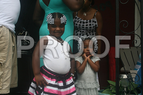WILTON STREET FAMILY FRIEND 2011 (150)